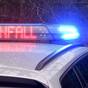 Die Leuchtschrift „Unfall" auf dem Dach eines Polizeiwagens (Symbolbild).